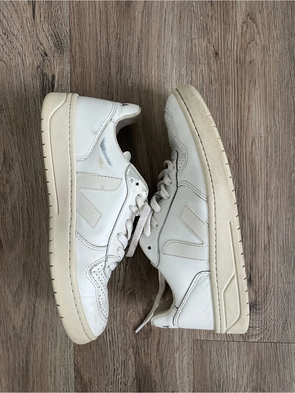 Veja classic low